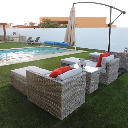 Villa Ventura - Piscina Climatizada & Aire Acondicionado Калета-де-Фусте Екстер'єр фото