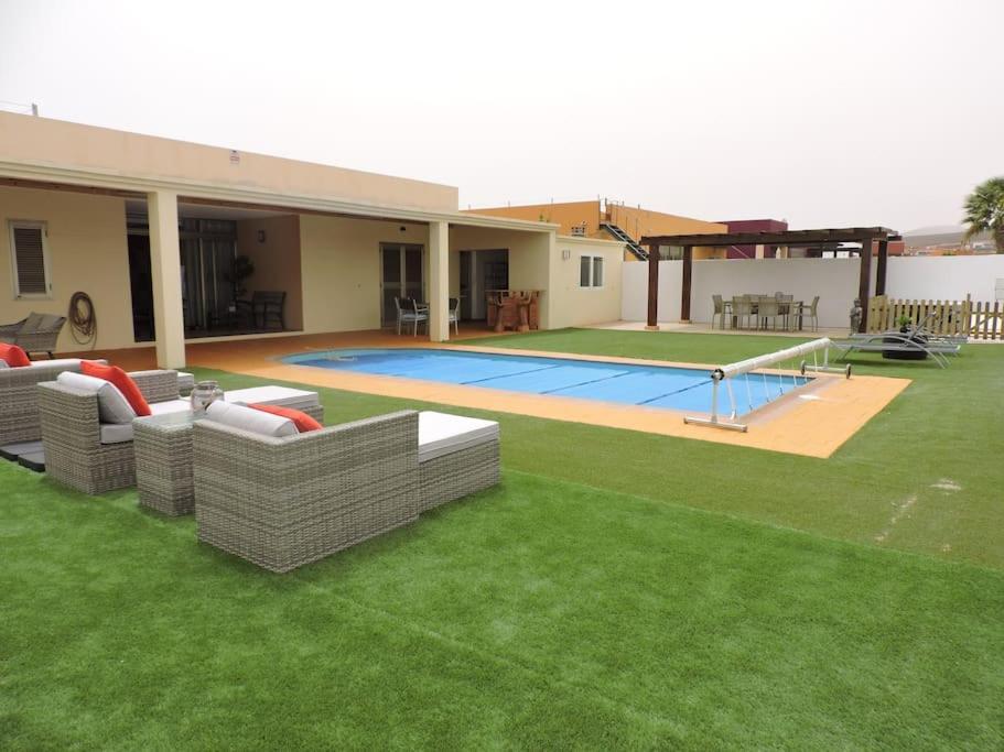 Villa Ventura - Piscina Climatizada & Aire Acondicionado Калета-де-Фусте Екстер'єр фото